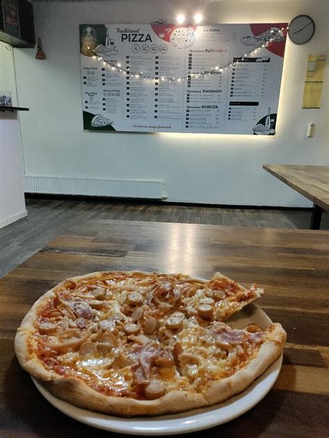 VINDEBY PIZZA, GRILL OG BURGER, Svendborg